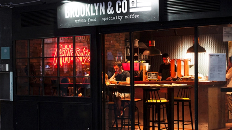 Hotels / Restaurants, Interior Architecture & Design, Renovation