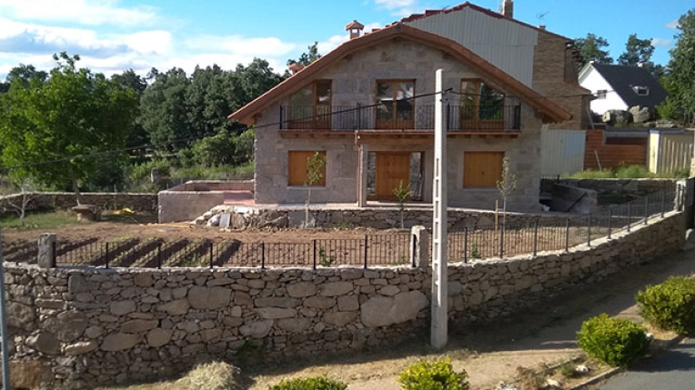 Single-Family Homes, Farmhouse, New Build, rustic