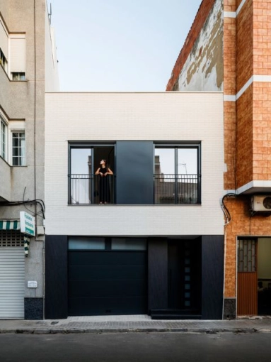 Restoration, Single-Family Homes, Passive House / Eco-friendly, Townhouse, Conversion, Contemporary, modern