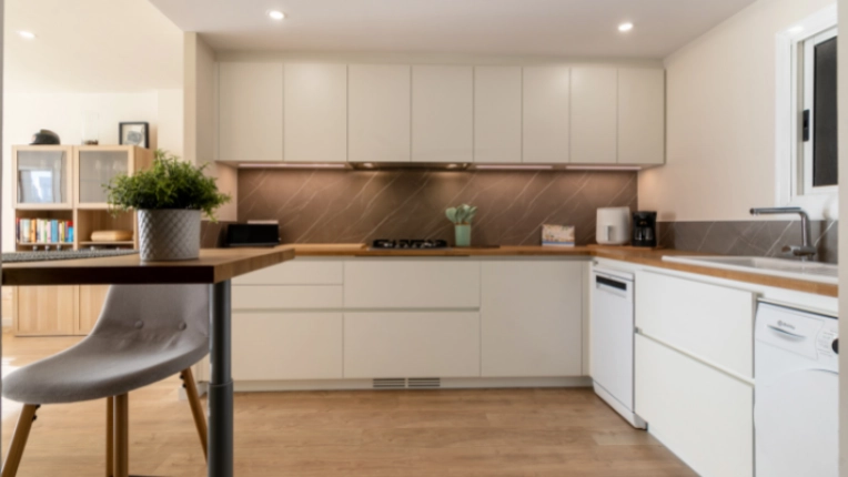 Single-Family Homes, Extension, Interior Architecture & Design, Flats / Apartments, Accesibilidad, Contemporary, modern