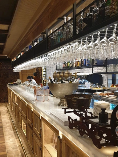 Hotels / Restaurants, Interior Architecture & Design, Renovation