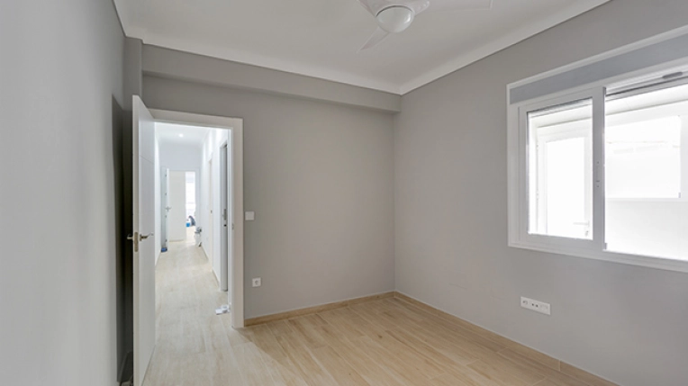 Single-Family Homes, New Build, Flats / Apartments, Renovation