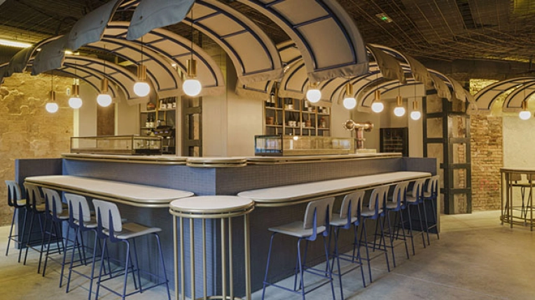 Hotels / Restaurants, Interior Architecture & Design, Renovation, Historical
