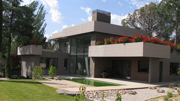 Single-Family Homes, Farmhouse, New Build