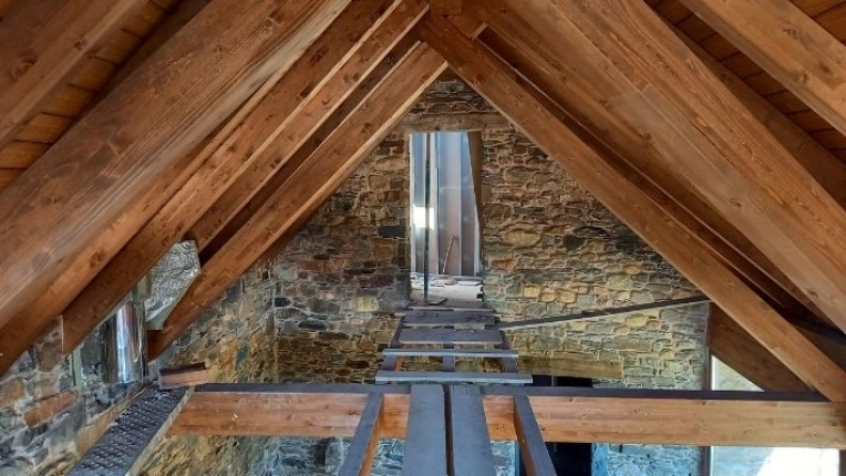 Restoration, Single-Family Homes, rustic, Traditional